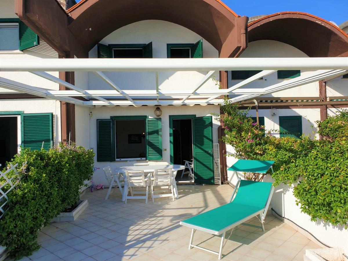 La Villa Fronte Spiaggia Bandiera Blu Sperlonga Dış mekan fotoğraf